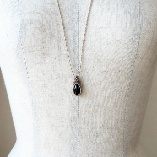 ♡ロードライトガーネット・マクラメペンダントdrmini