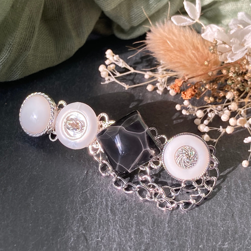 ボタン バレッタ ヘアアクセサリー ハンドメイド シルバー チェーン  
