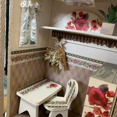 緑目ネコちゃんセット　ミニチュア　ぬいぐるみ　ドールハウス　小さい人形 緑目ぶすっこねこちゃんおうちセット ぬいぐるみ ドールハウス