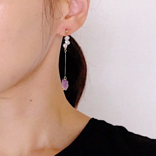 amantas amentesの天然石3連ピアス amantas amentesの天然石3連ピアス