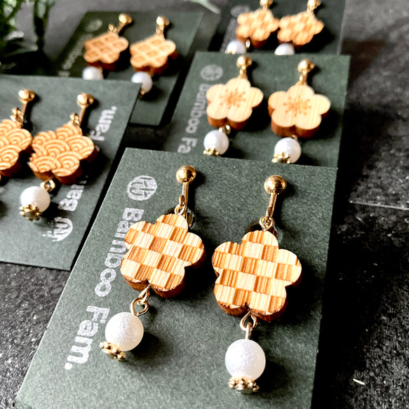 和柄の竹製ピアス/イヤリング 梅の花 吊り下げタイプ ピアス（フック