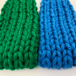 極太毛糸のリブ編みニットヘアバンド　緑色水色原色アクリル毛糸カジュアルポップ頭が痛くなりにくいヘアターバン 11枚目の画像