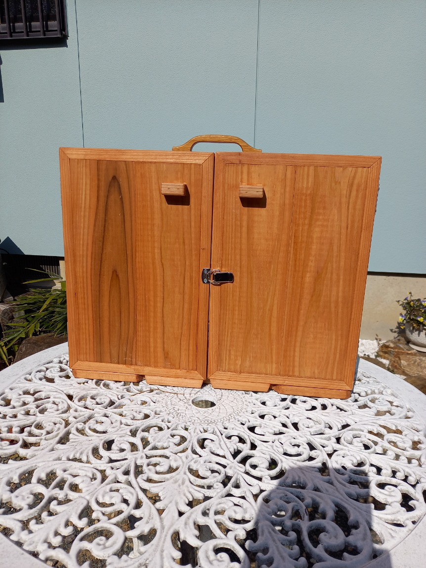 扉付き柿渋塗超大判紙芝居舞台