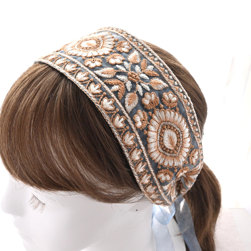 結ぶタイプ》アンティーク風◇インド刺繍リボンの幅広ヘアバンド
