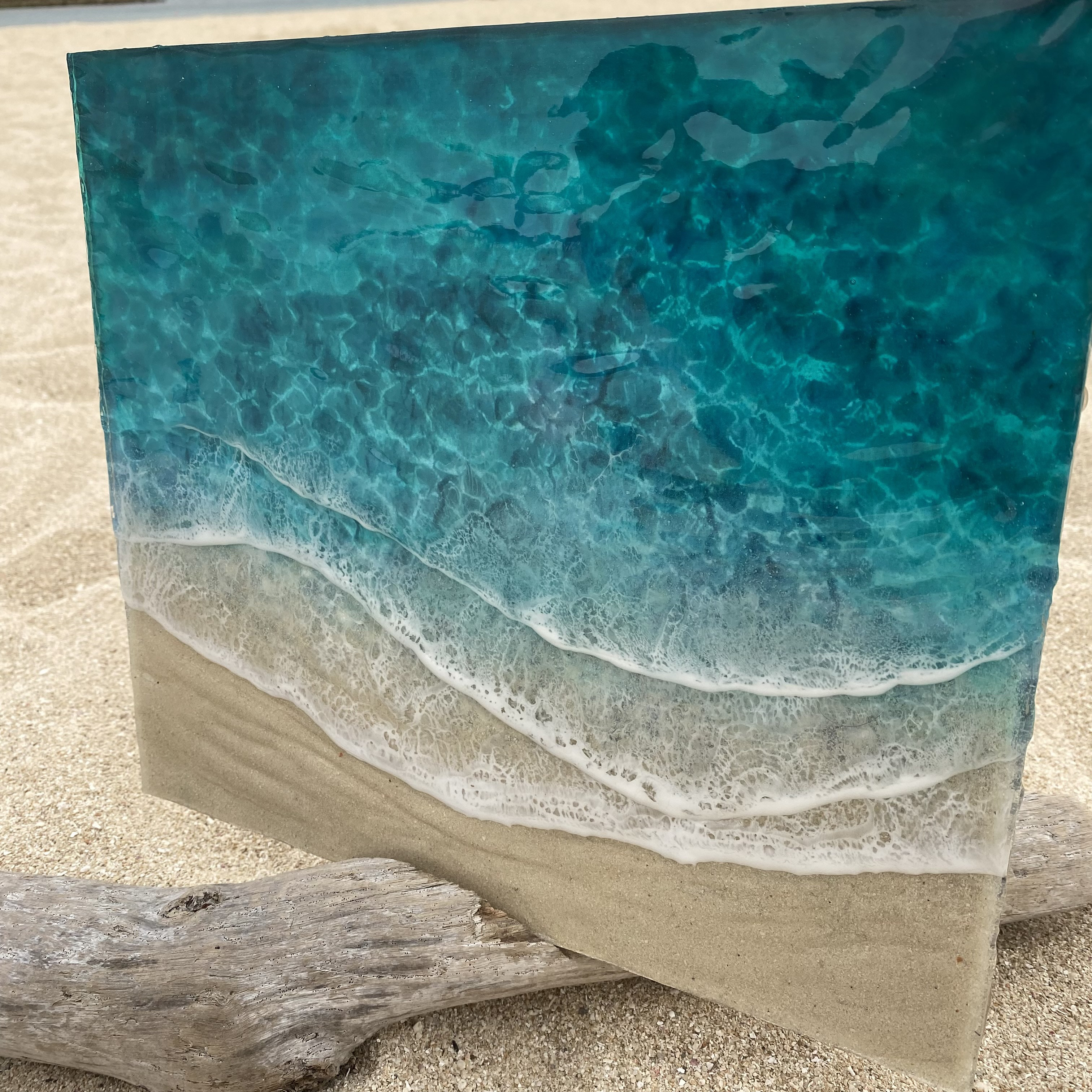 ★超立体　流木土台付き　沖縄の海 レジンアートボード　美ら海　オーシャンアート　　N802