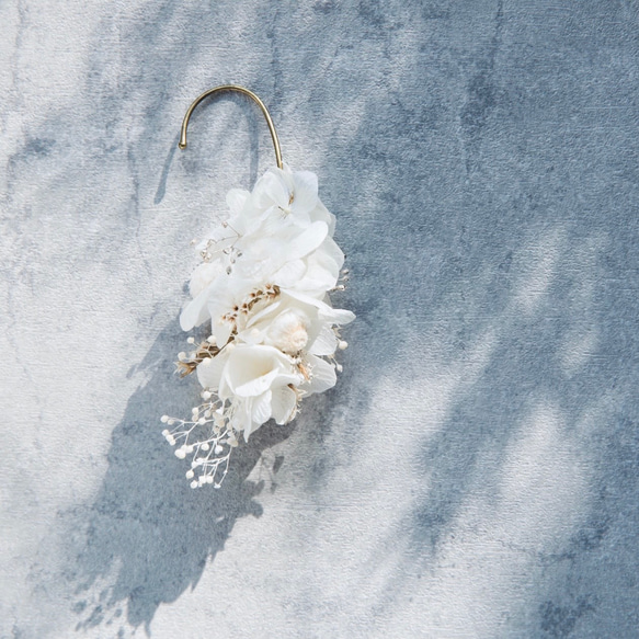 《新作》 cocon お花のイヤーフック(アイスグリーンホワイト) 8枚目の画像