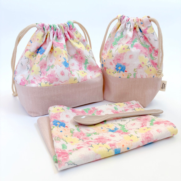 リバティ　お弁当袋　コップ入れ　ランチクロス　ランチョンマット　セット　ピンク リバティ お弁当袋 コップ入れ ランチクロス ランチョンマット セット