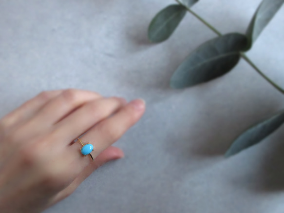 [十二月生日石] 8 x 6 毫米美麗的“睡美人綠松石”戒指 第3張的照片