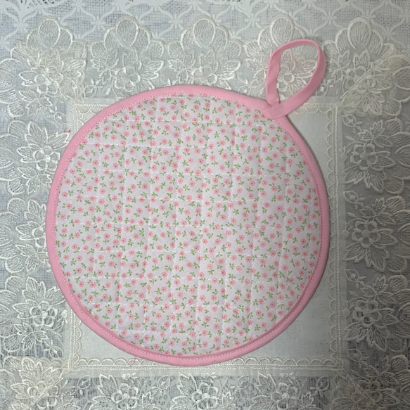 鍋つかみ＆鍋敷きセット　花柄キルティング　ピンク 5枚目の画像