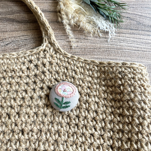 刺繍【ヘアゴム】【ポニーフック】【ブローチ】選べるパーツ no. 55