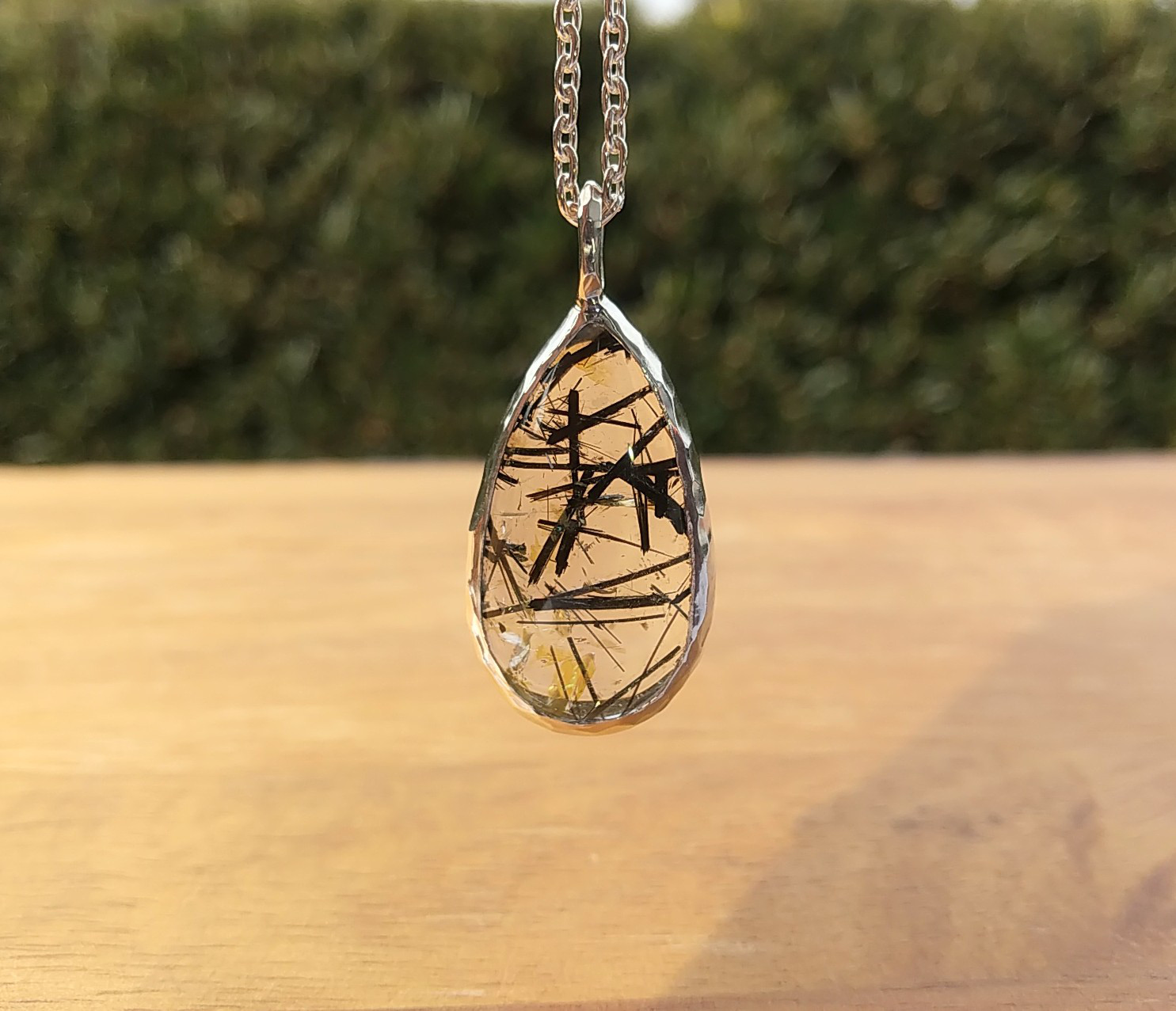 ブラックトルマリン イン クォーツ純銀のネックレス/シルバーペンダント