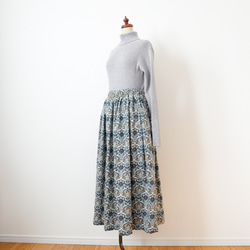 リバティファブリック＜フローリッシュ＞ギャザースカート　84cm丈　ブルー　 5枚目の画像