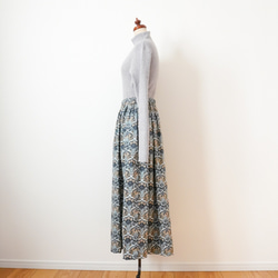 リバティファブリック＜フローリッシュ＞ギャザースカート　84cm丈　ブルー　 6枚目の画像