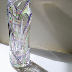 ぷんぷん　/　吹きガラス　/　ガラスの花瓶　/　新緑 5枚目の画像