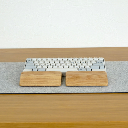 ｵｰｸ無垢材】分割タイプリストレスト オスモオイル仕上げ PCケース BE