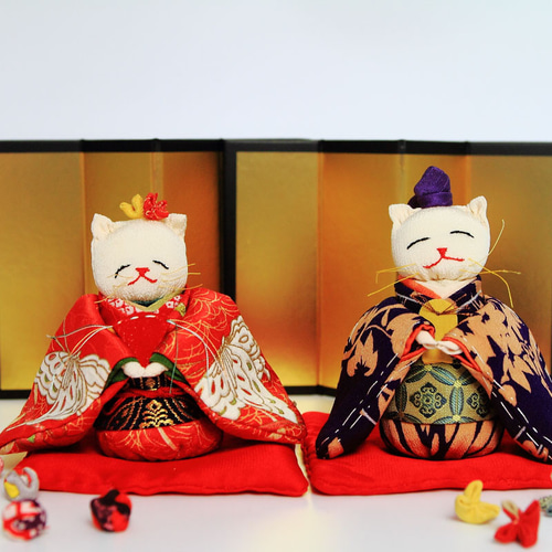 コンパクトサイズのかわいい創作木目込み雛人形金屏風飾りが安い