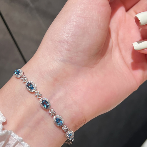 天然ダイヤモンド付きアクアマリンブレスレットk18 ブレスレット 天然ダイヤモンド付きアクアマリンブレスレットk18 ブレスレット