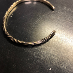 brass wave twist bangle  black バングル ブレスレット 3枚目の画像