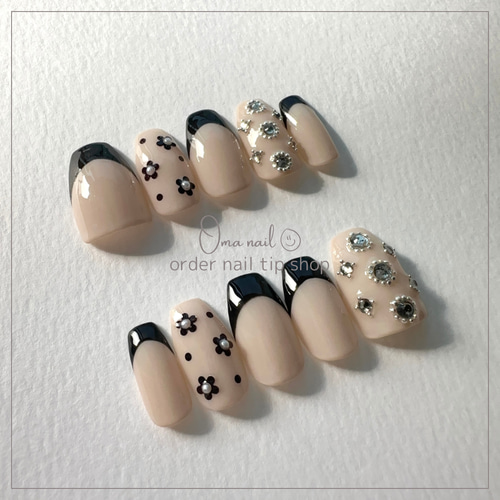 ネイルチップ オーダー シアーブラック フレンチガーリー 韓国 マット