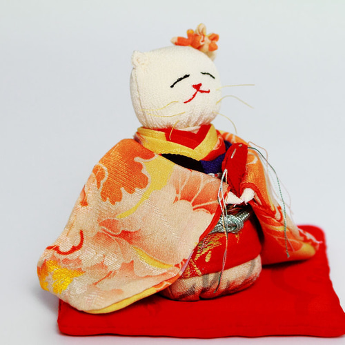 正絹・古布　ちりめん細工　雛人形　猫 桃の節句・ひな祭り ちりめん古布『ねこのお雛様とお内裏様 』人形