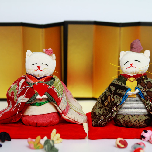 桃の節句・ひな祭り ちりめん古布『ねこのお雛様とお内裏様 桃の節句・ひな祭り ちりめん古布『ねこのお雛様とお内裏様