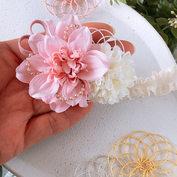 ベビーキッズ　華やかミニダリアの髪飾りP  ベビーヘアバンド　ヘアクリップ　お宮参り　ハーフバースデー　初節句　七五三　 15枚目の画像