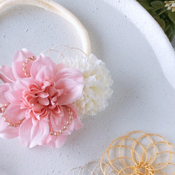 ベビーキッズ　華やかミニダリアの髪飾りP  ベビーヘアバンド　ヘアクリップ　お宮参り　ハーフバースデー　初節句　七五三　 7枚目の画像