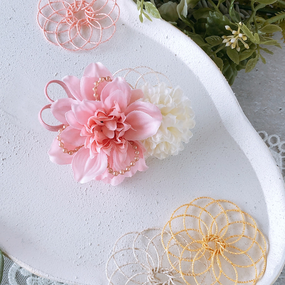 ベビーキッズ　華やかミニダリアの髪飾りP  ベビーヘアバンド　ヘアクリップ　お宮参り　ハーフバースデー　初節句　七五三　 13枚目の画像