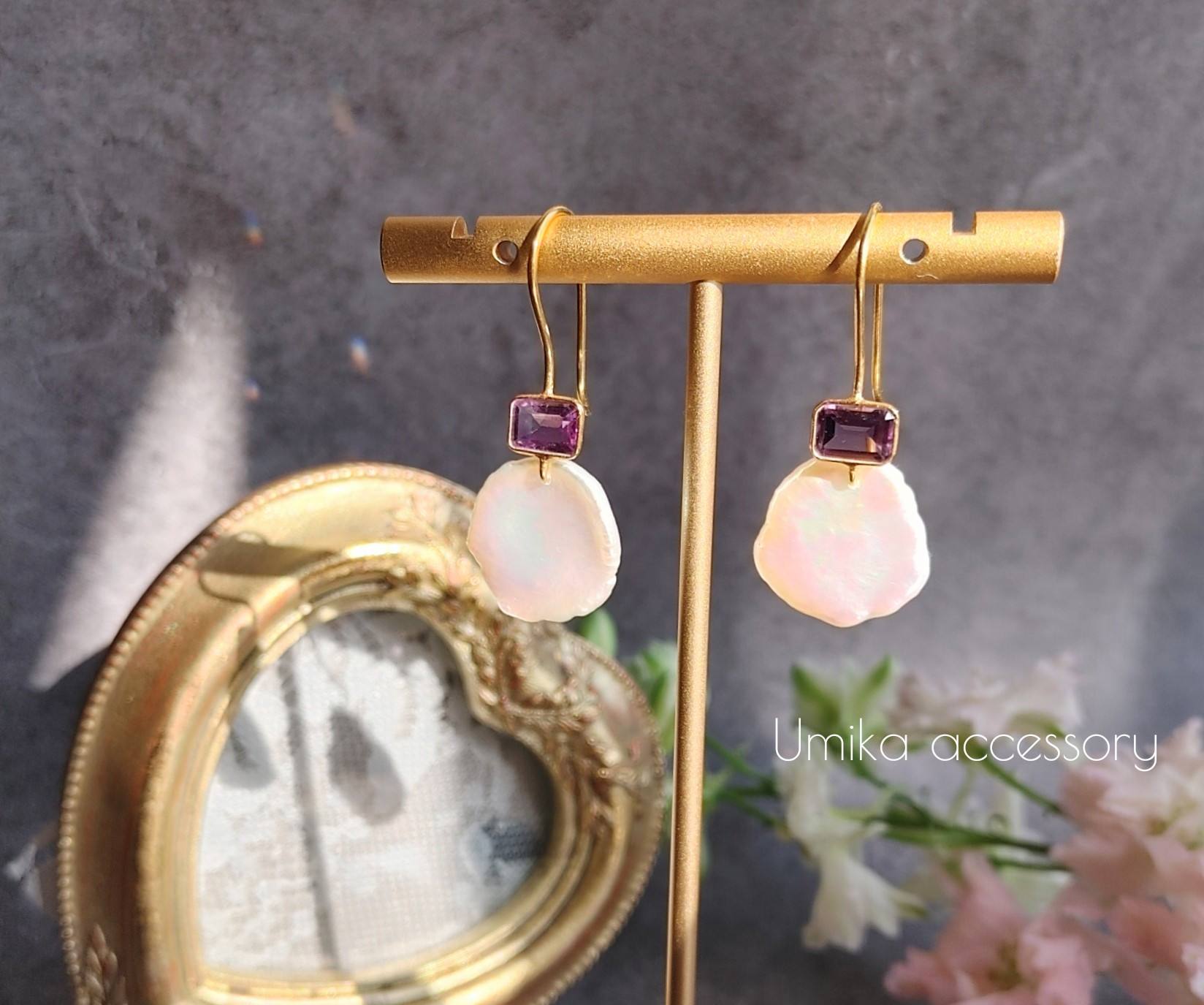 淡水花びらパール、アメジスト☆ヴェルメイユピアス