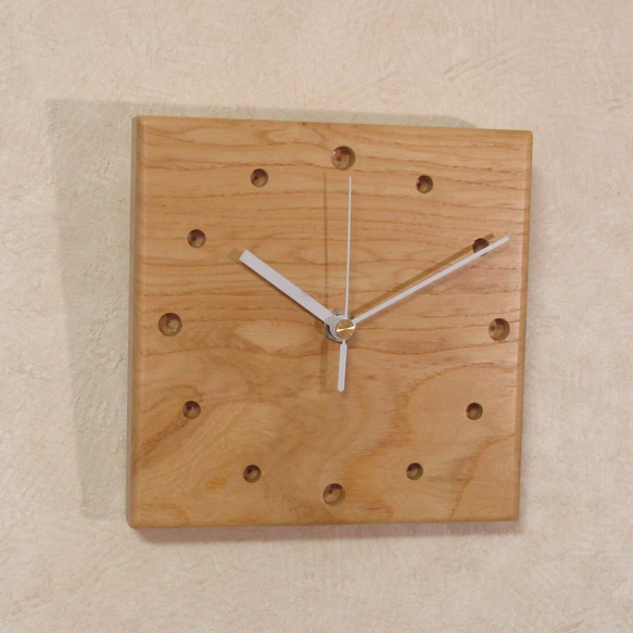 無病息災・縁起の良い木《無患子（ムクロジ）》天然木　木製時計10（掛け時計） 3枚目の画像