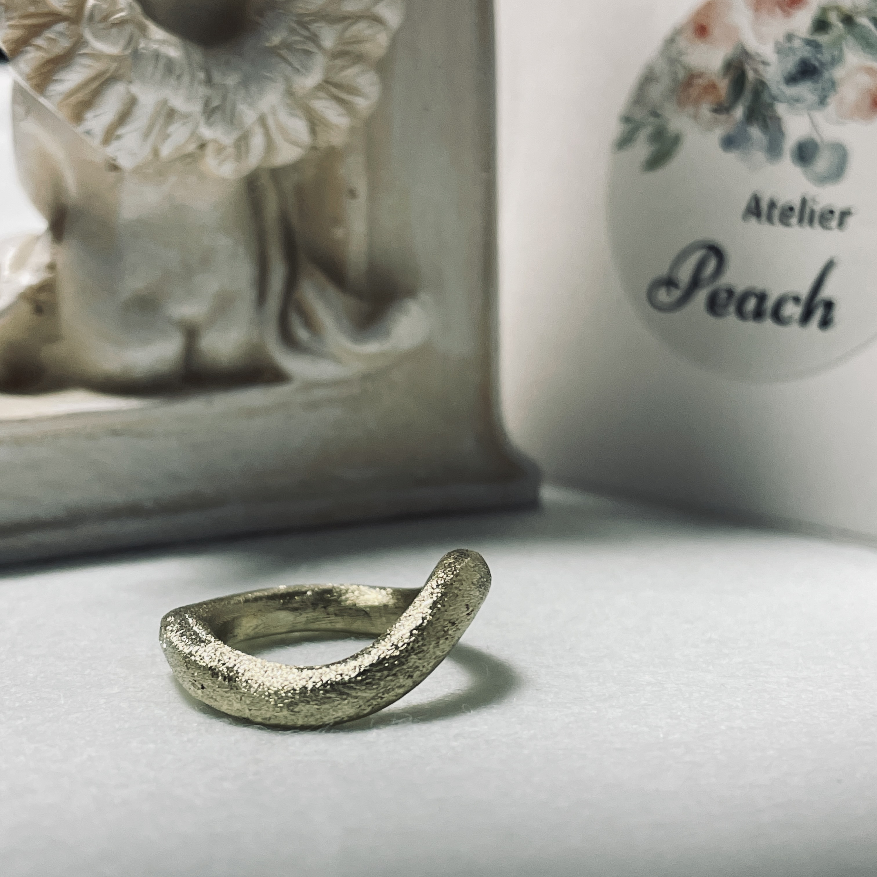 CORAL RING 太 ウェーブリング ゴールド 黒海 珊瑚 コーラルリング バルカンスタイル by Peach