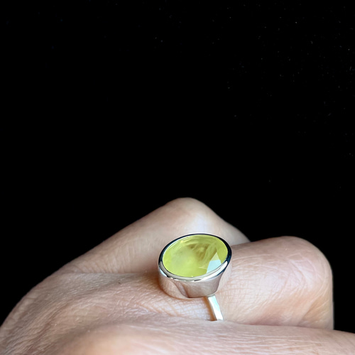 爽やかレモンイエロー天然石！】プレーナイト（プレナイト）リング