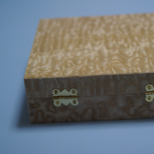 タモ玉杢造り小箱　アクセサリー箱　将棋箱 タモ玉杢造り小箱 アクセサリー箱 将棋箱 タモ玉杢造り小箱