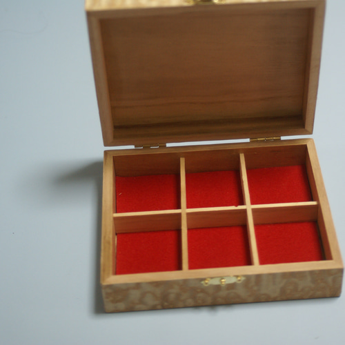 タモ玉斑杢　将棋駒箱　宝石箱　小物入れ タモ玉杢突板貼り アクセサリーボックス その他ケース カズ 通販