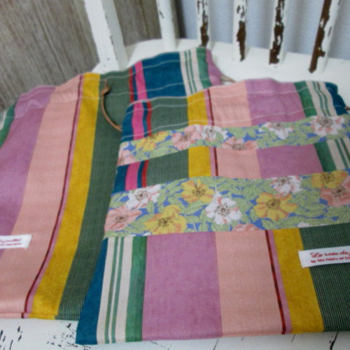 リバティArchiveSwatchアーカイブスウォッチとWildRosindaの巾着ポーチ