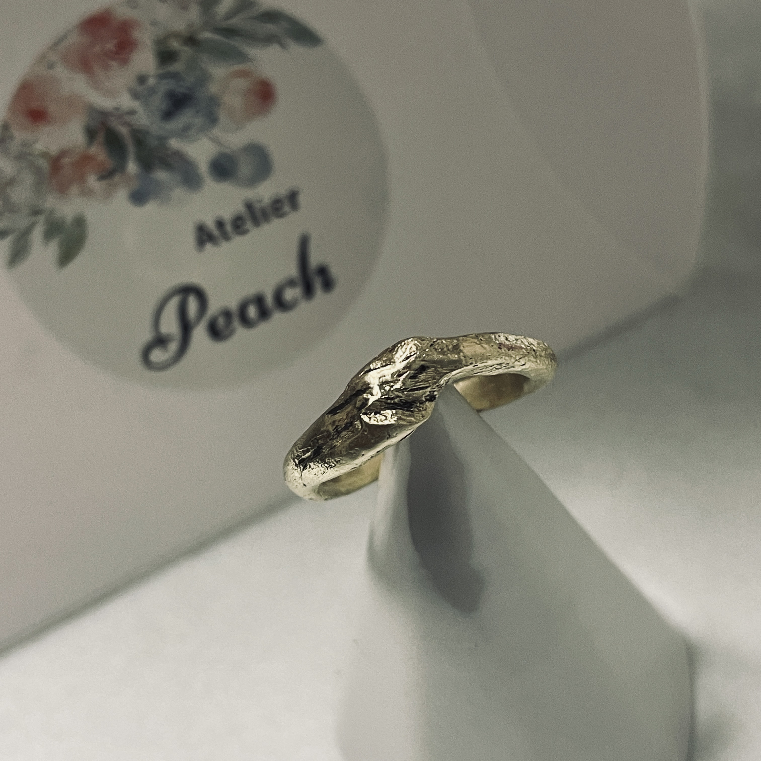 CORAL RING ウェーブリング ゴールド 黒海 珊瑚 コーラルリング バルカンスタイル by Peach