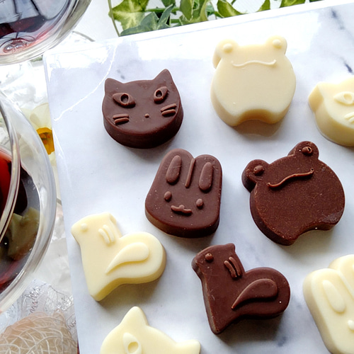 うさぎのチョコレート型（24）シリコンモールド お菓子 手作り