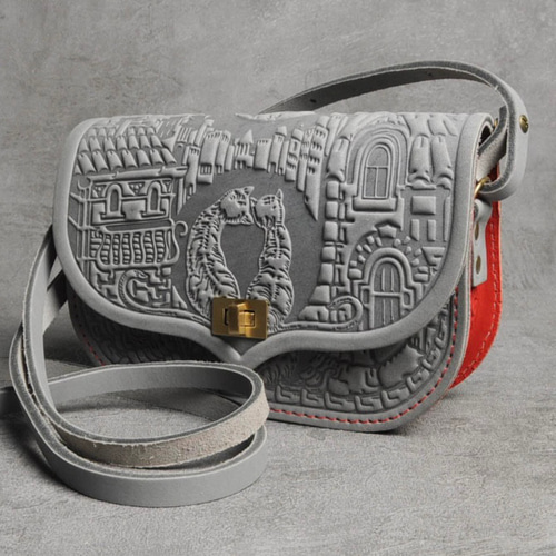 猫柄レザーバッグ(グレー×オレンジ) ショルダーバッグ Kocka・Macka  