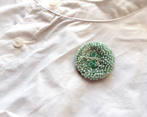 エンジェルアールミントグリーン ビーズ刺繍 ぷっくりミントグリーン