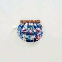 【10】真珠貝のミニポーチ / バネ口10cm / リバティ使用アーカイブギンガム・インディゴブルー/ メイクポーチ 3枚目の画像