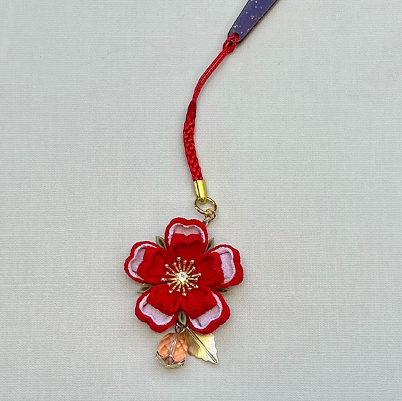 桜の帯飾り 赤 根付 *さくら *春 *卒業式 *和装 和装小物（帯・半襟  