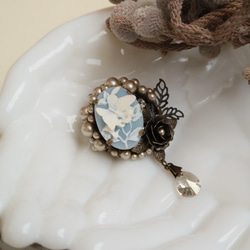降蝶胸針*花葉浮雕珍珠奧地利水晶古典懷舊復古優雅 第2張的照片