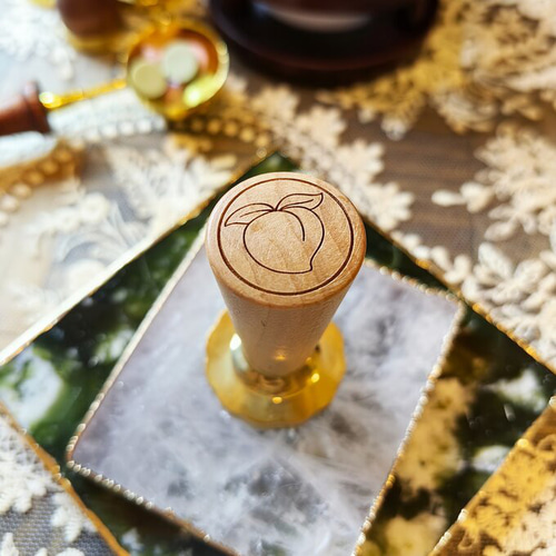 シーリングスタンプ 木製ハンドル♡ピーチ 桃 コラージュ その他雑貨