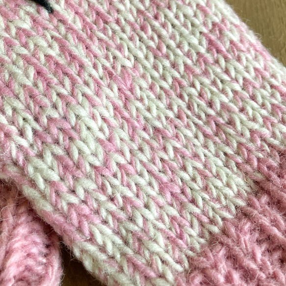 送料無料♪①エスニック ネパール ウール手編みミトン手袋 ハンドウォーマー グローブ スマイリー スマイル  ピンク 5枚目の画像