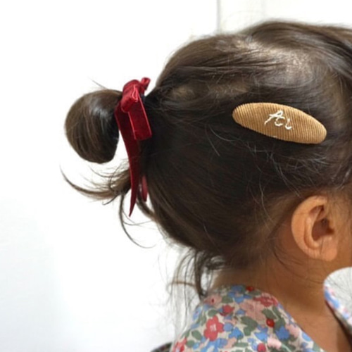 再販【新色 コーデュロイ 名入れ 刺繍 パッチンピン】プチギフト