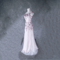送料無料！カラードレス ピンク  花柄のモチーフ刺繍が美しく  ノースリーブ  ソフトマーメイドライン  二次会 2枚目の画像