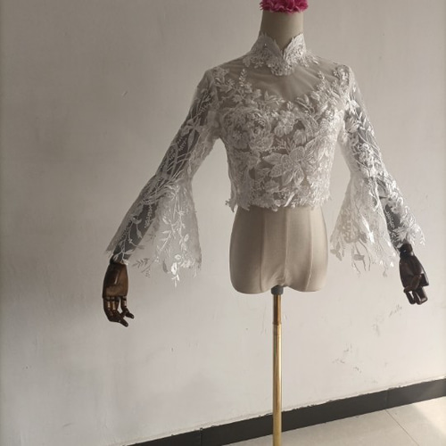 送料無料！魅惑の花レースボレロ ドレスアレンジ ラッパ袖 くるみ  