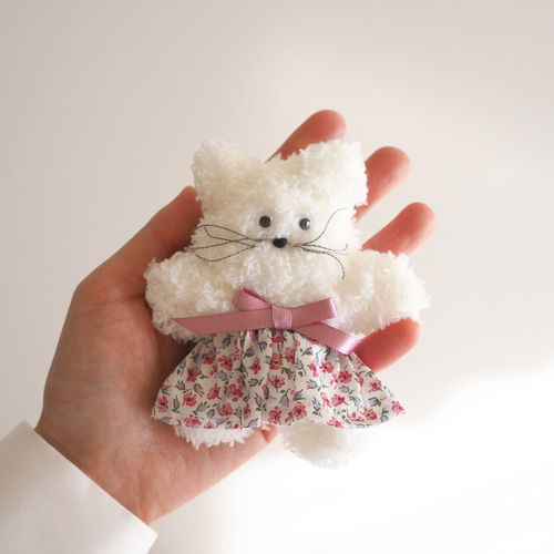♡新品♡白猫　シロネコ　キティ　ぬいぐるみ＆マスコット ♡新品♡白猫 シロネコ キティ ぬいぐるみ＆マスコット