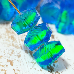 ウランガラス器　希少な青色　5枚 青いウラン・ガラスのクリーマー : Der Liebling ～蚤の市フリークの