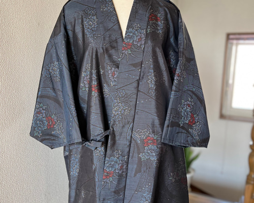 本場大島紬 作務衣 着物リメイク 牡丹花鳥風月 素敵な貴方のお洒落上衣